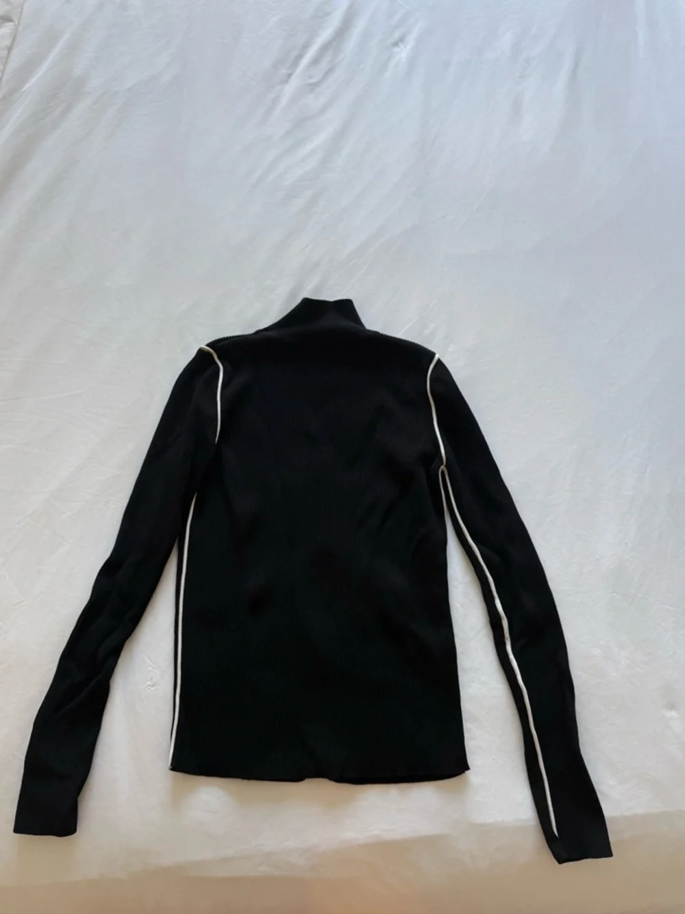 Zara Ribbed Turtleneck - Picture 4 of 5